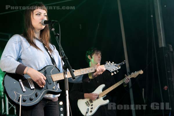 ANGEL OLSEN - 2014-08-14 - SAINT MALO - Fort de St Pere - Scene des Remparts - 